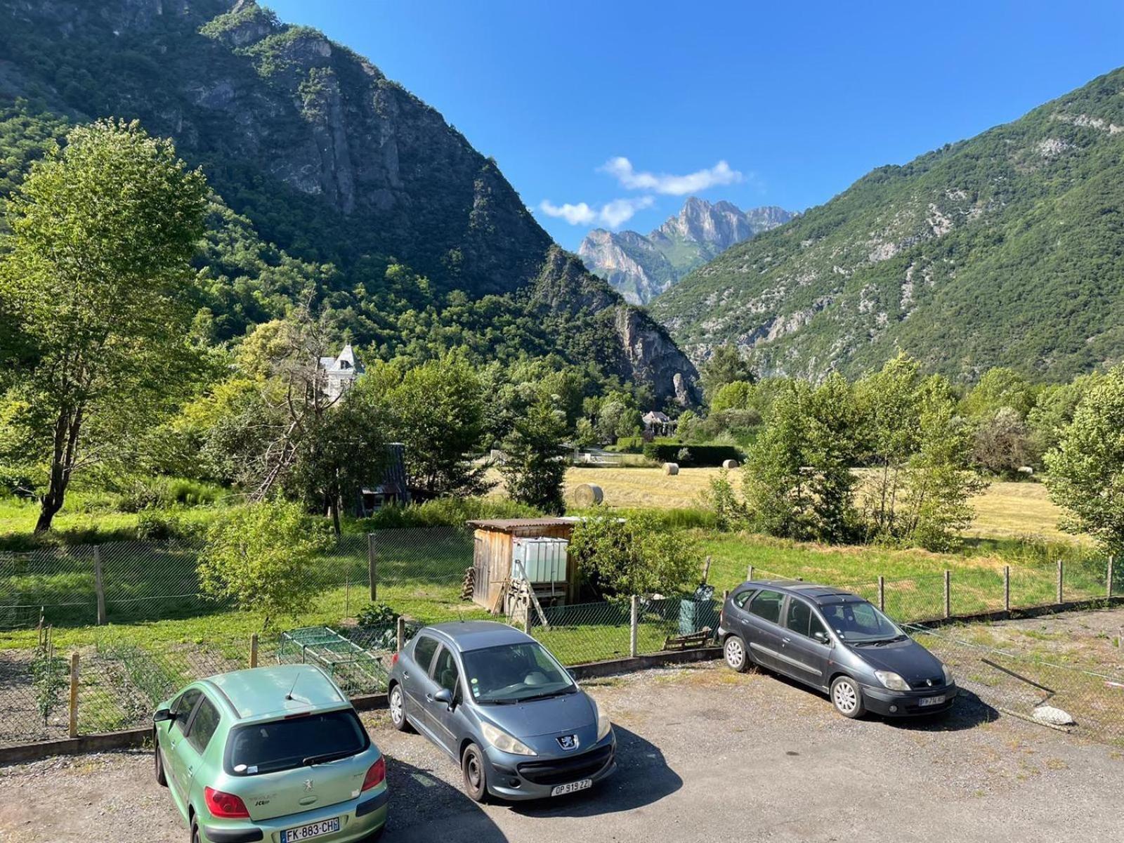 Mountain View 2 Bedroom Apartment Saint Beat Lez المظهر الخارجي الصورة